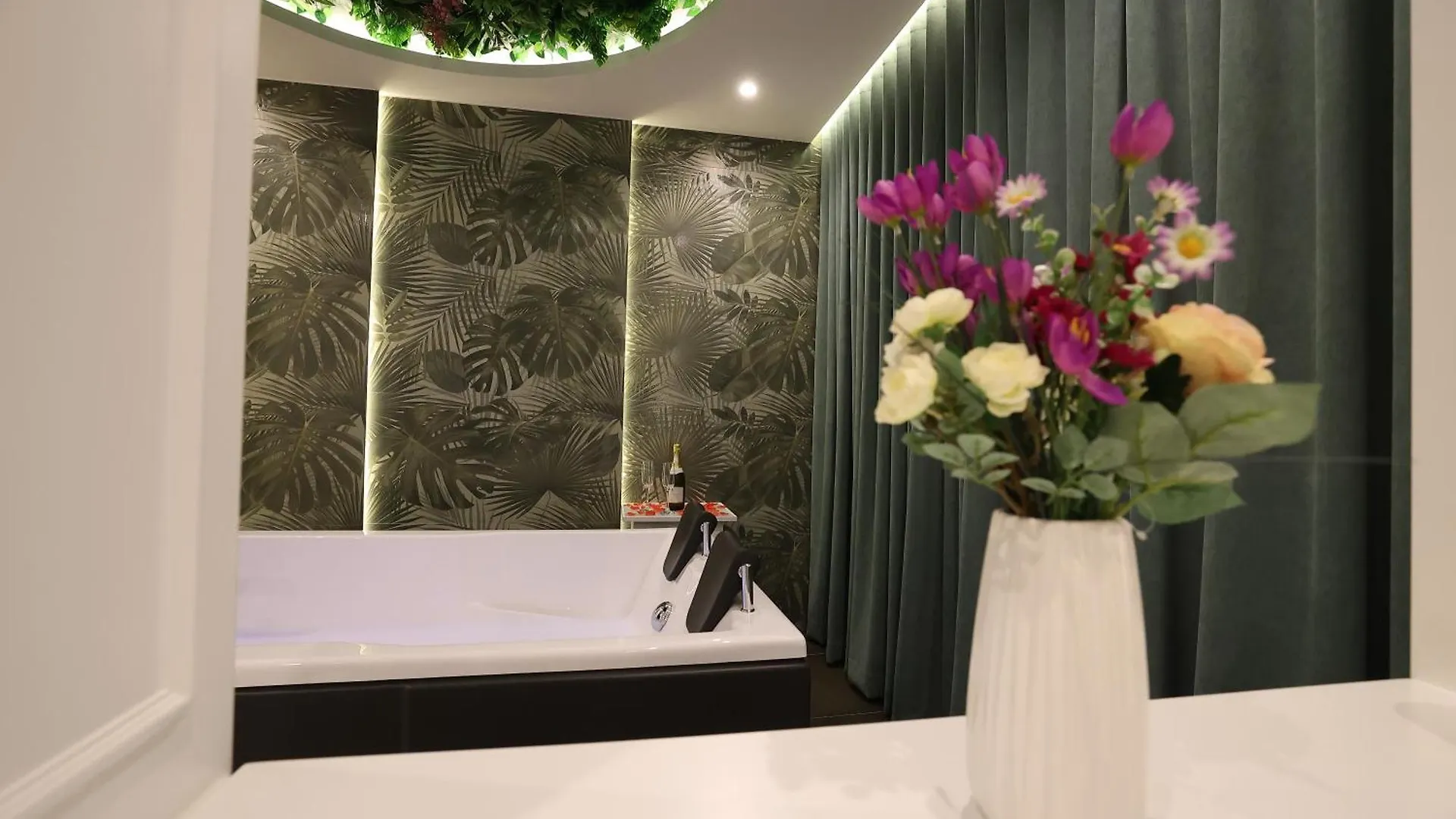 Hotel Elvis Mjull-Bethore