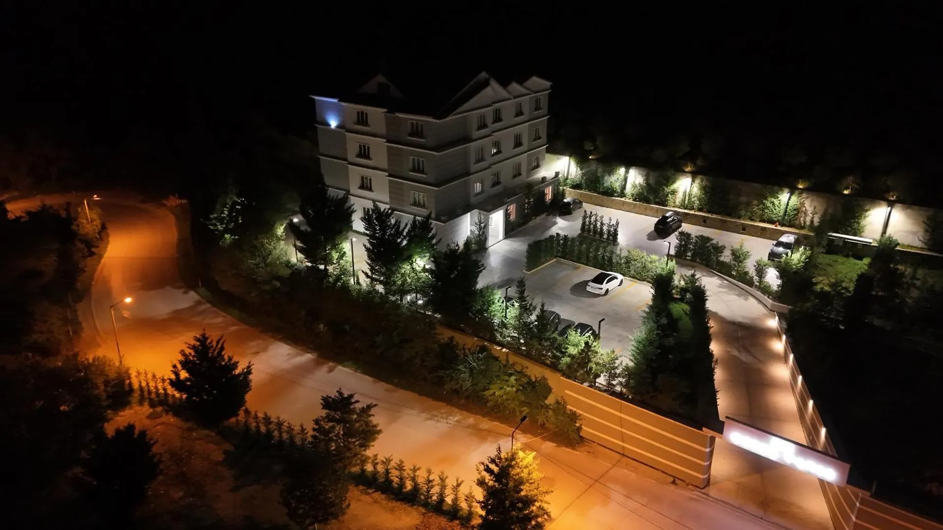 Hotel Elvis Mjull-Bethore